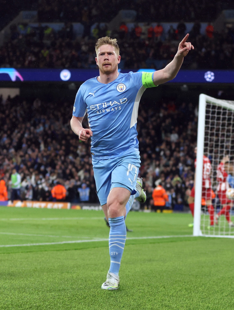 邮报：赫尔城客战斯托克城绝杀后挑衅主场球迷，引发双方冲突