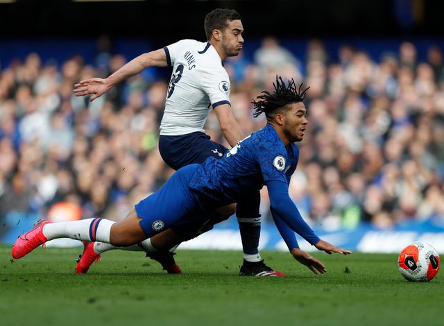 直接颁奖！雷速中超评选：法比奥大四喜，当选第30轮MVP（雷速中超评选直接官宣：法比奥上演大四喜，荣膺第30轮MVP）