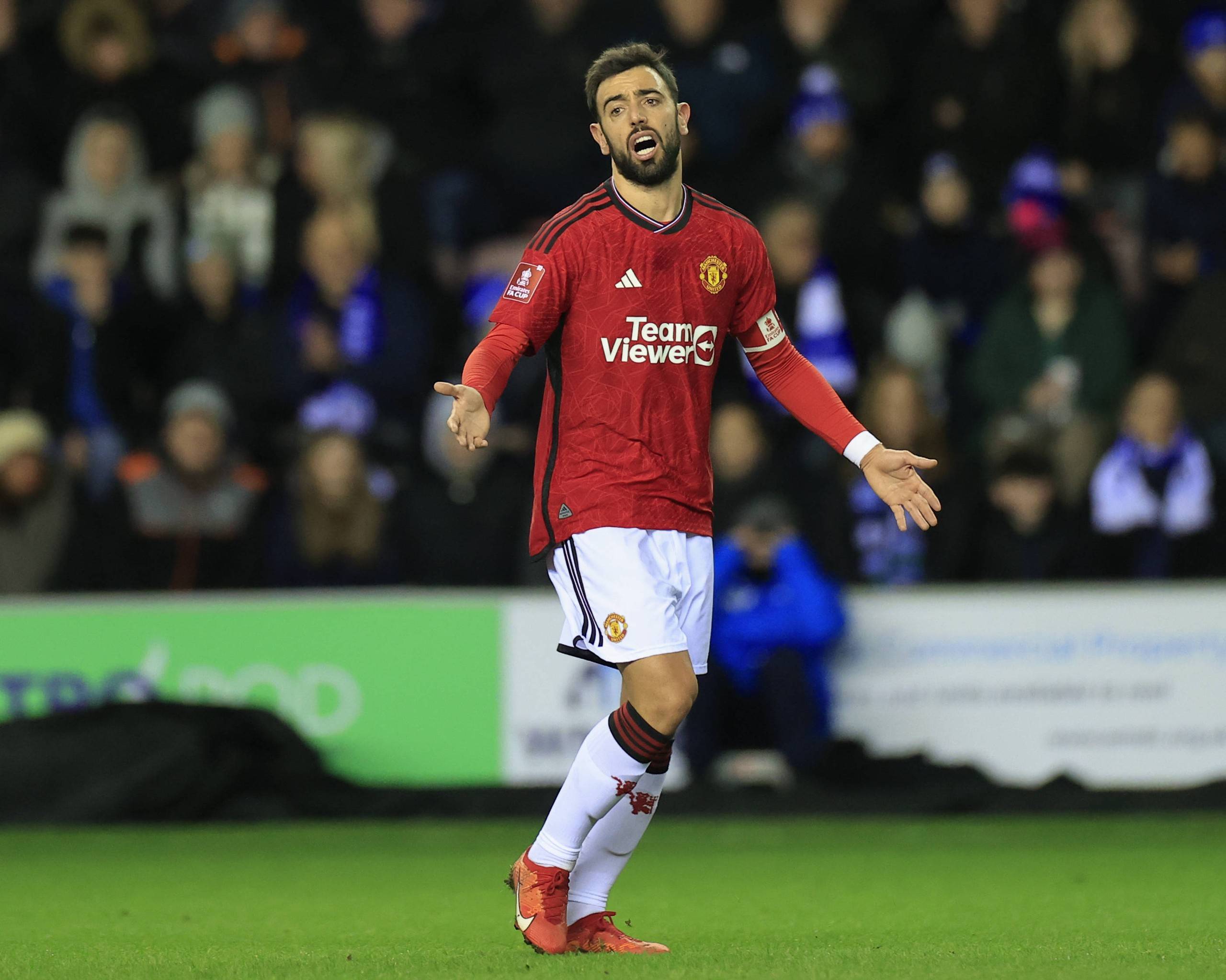 阿德巴约：过去4战我们场均只得108分左右，必须改变这一点