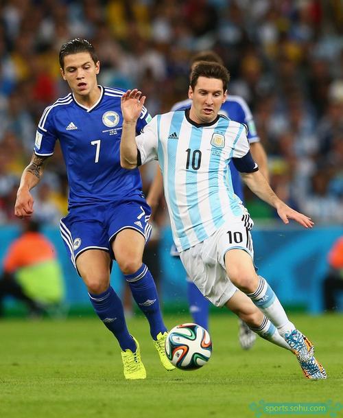 杰伦·布朗：利用防守牵制力，为队友创造进攻机会